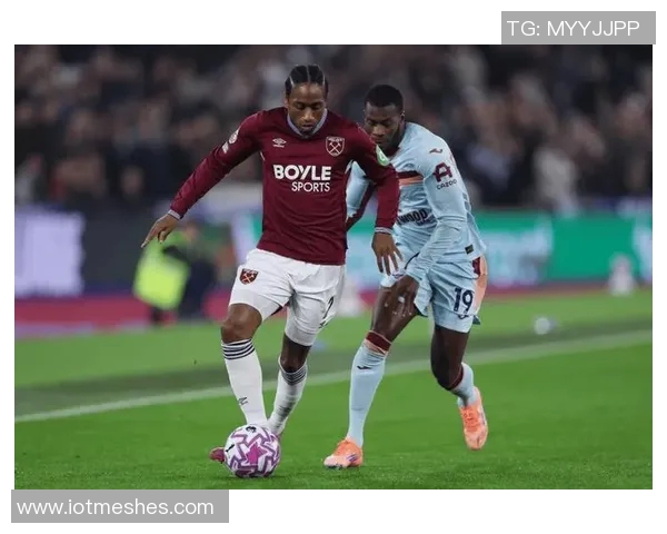 英超精彩回顾利兹联在主场战胜西汉姆展现强大实力 英超精彩回顾利兹联在主场战胜西汉姆展现强大实力