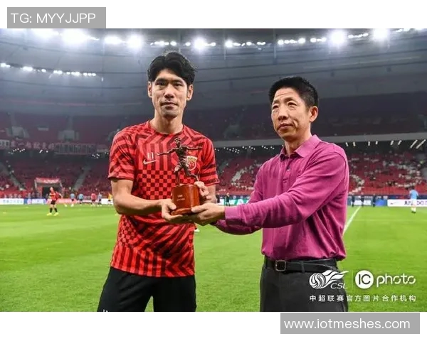 吕文君时隔三个月重返亚冠赛场分享出战照片期待再创辉煌 吕文君时隔三个月重返亚冠赛场分享出战照片期待再创辉煌