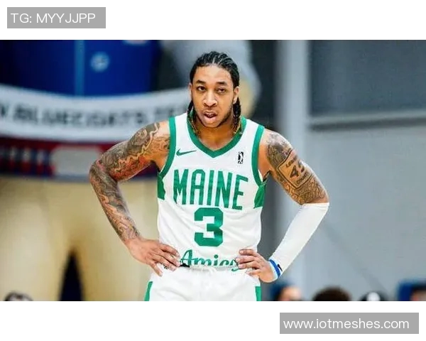 戴维森G联盟首秀表现抢眼火记期待他在未来大放异彩