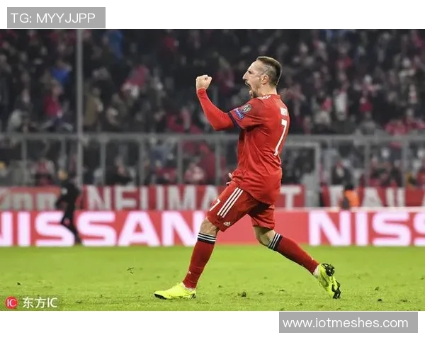 法尔克透露拜仁续约于帕梅卡诺签字费不会达到戴维斯水平 法尔克透露拜仁续约于帕梅卡诺签字费不会达到戴维斯水平