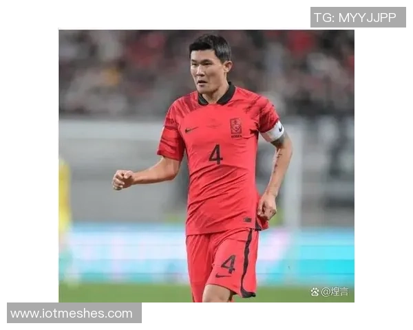 金玟哉在比赛中的惊人失误引发热议与质疑是否符合拜仁标准 金玟哉在比赛中的惊人失误引发热议与质疑是否符合拜仁标准