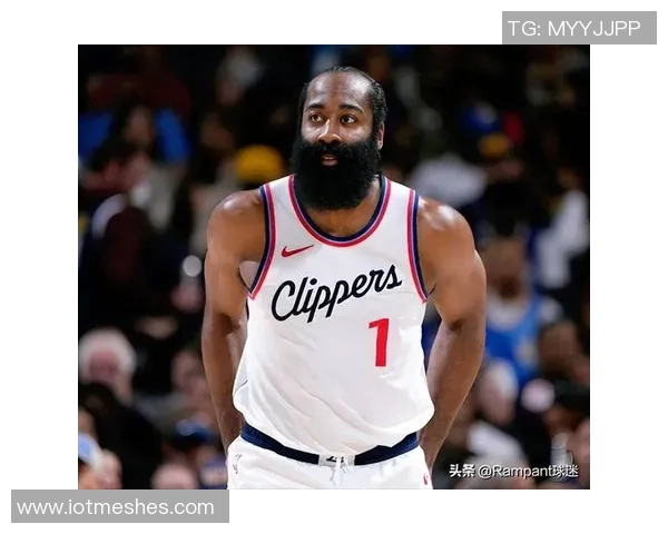 哈登谈防守稳固如何改变局面并增强球队信心的秘诀