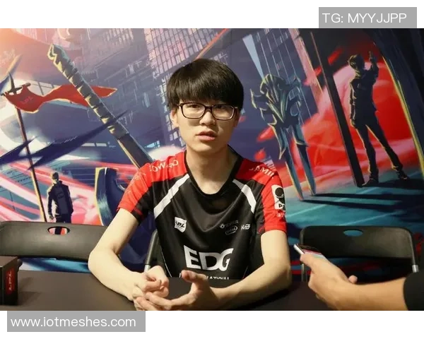 韩国国脚宋旻揆与电竞主持人郭珉瑄喜结连理共同迎接新生活 韩国国脚宋旻揆与电竞主持人郭珉瑄喜结连理共同迎接新生活