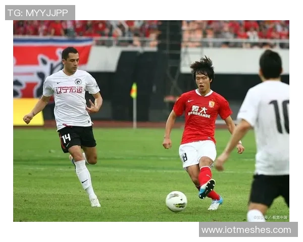 豪泽坦言上场时间波动影响心态立志专注球队提升整体表现