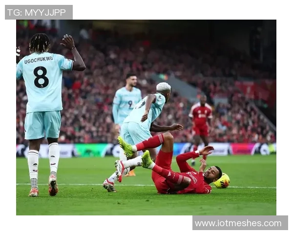 老哈珀批评本赛季裁判表现差球员假摔现象严重罚球次数激增