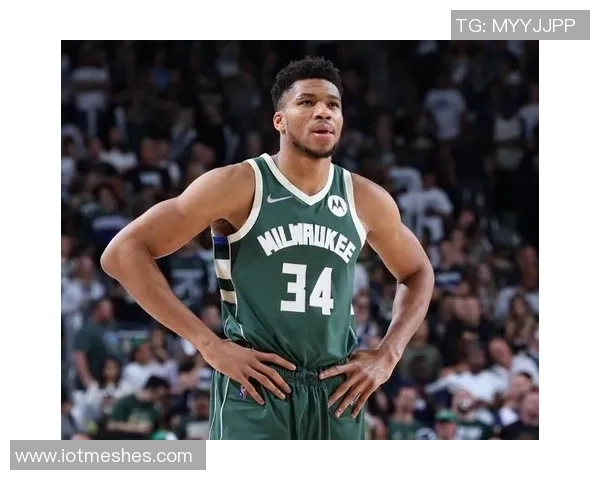 外界普遍猜测字母哥或将离开雄鹿队的未来动向 外界普遍猜测字母哥或将离开雄鹿队的未来动向